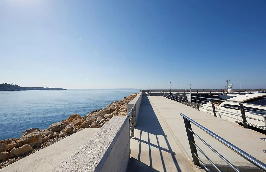 Calanova Sports Residence-1