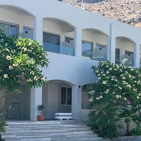Pals Studios Pefkos-3