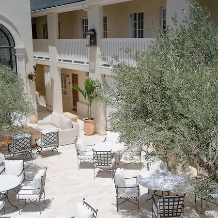 Cara Hotel-3