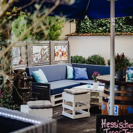 Hotel&Restaurant Hessischer Hof-2