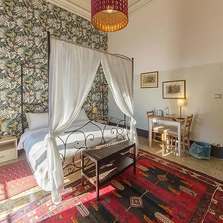 Grand Tour Design Guest House Catania Self Check-In-2