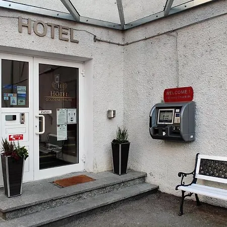 Hotel Goldene Traube-3