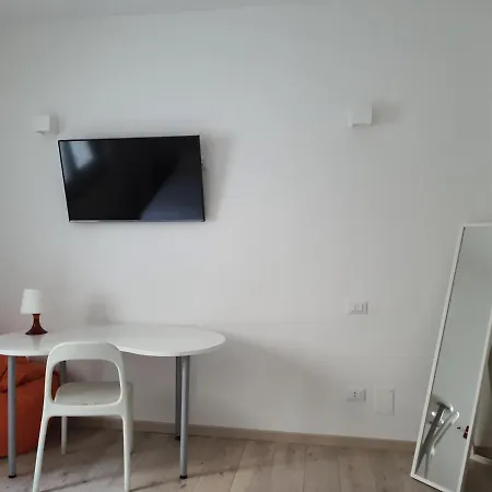 Isabella d'Aragona Guest House-3