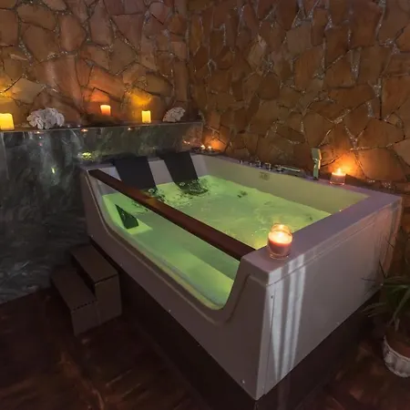 Onore Dell Amore 2 Apartman Sa Djakuzijem-2