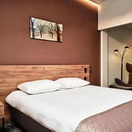 1891 Garni Hotel-3