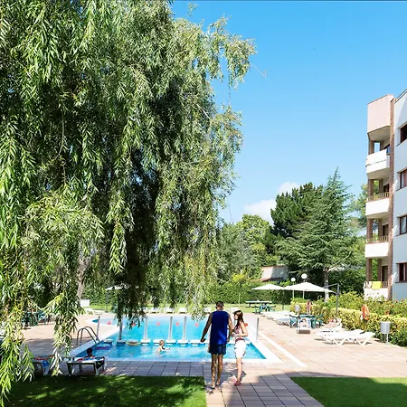 Aparthotel Las Mariposas-3