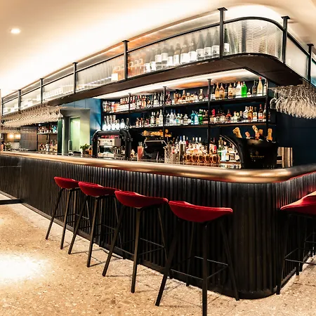 Euston Square Hotel-3