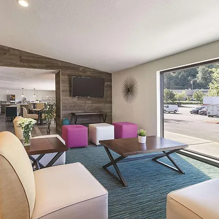 La Quinta By Wyndham Portland Nw-3