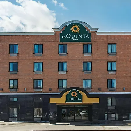 La Quinta Inn By Wyndham Queens-3