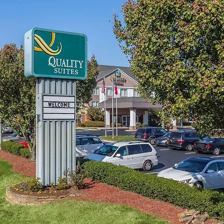 Quality Suites Pineville - Charlotte-2