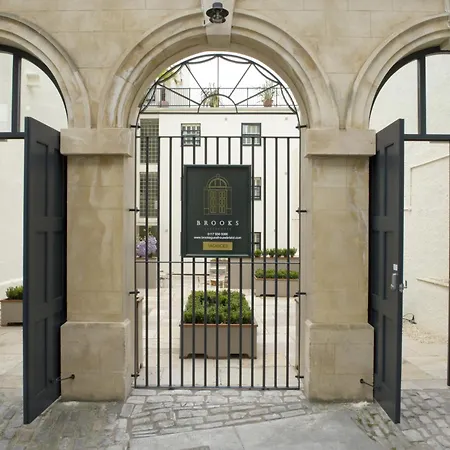 Brooks Guesthouse Bristol-2