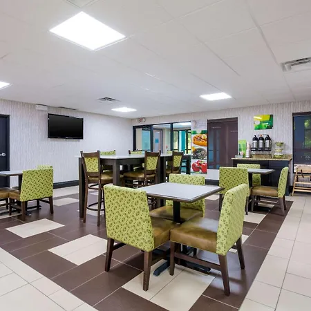 Quality Inn & Suites Sellersburg - Louisville Area-3