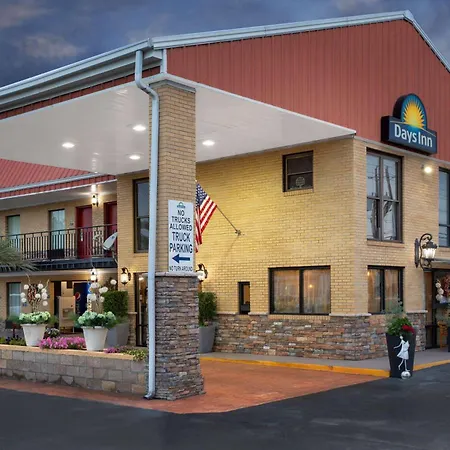 Days Inn By Wyndham Lake City-3