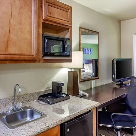 Sleep Inn & Suites Hewitt - South Waco-3