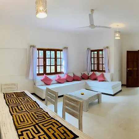 Gecko Resort-2