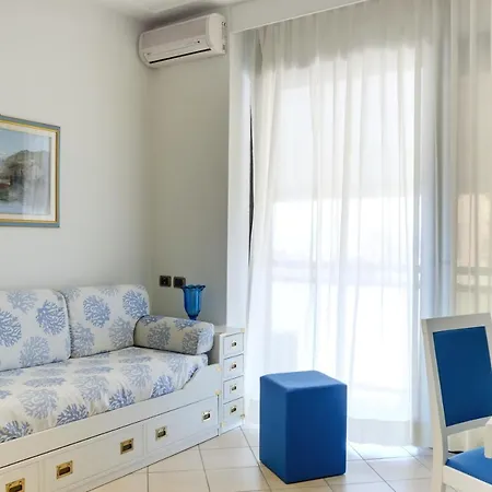 Hotel Caesar Residence & Spa-3