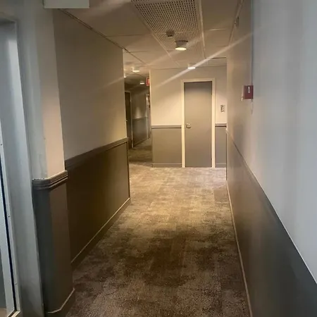 Metro Apart Hotel-3