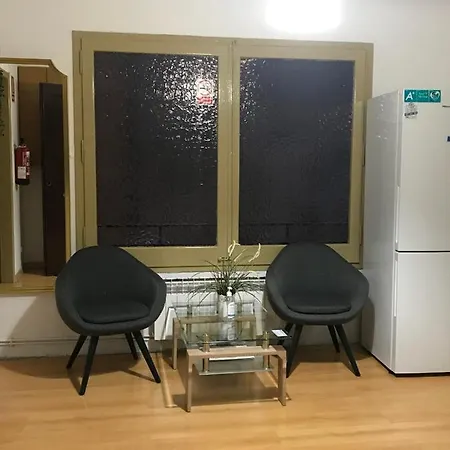 Hostal Muntaner-3