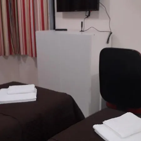 Bh Expo Suites & Kitnetes-2