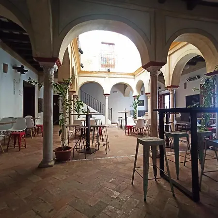 Frenteabastos Hostel Suites Cafe-2