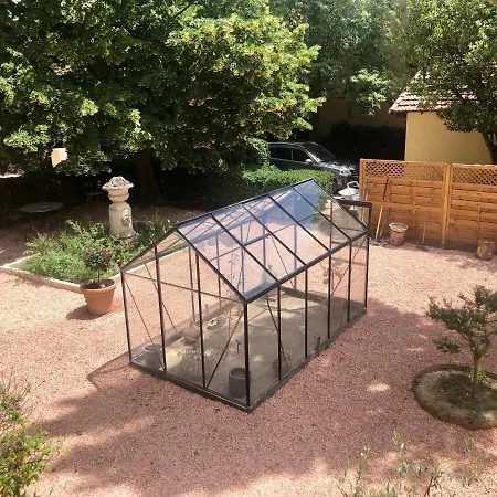 B&B Villa Roumanille-3