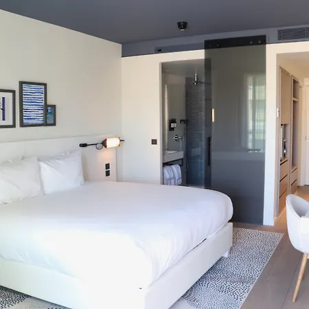 Hotel Indigo Cagnes-Sur-Mer By Ihg-3