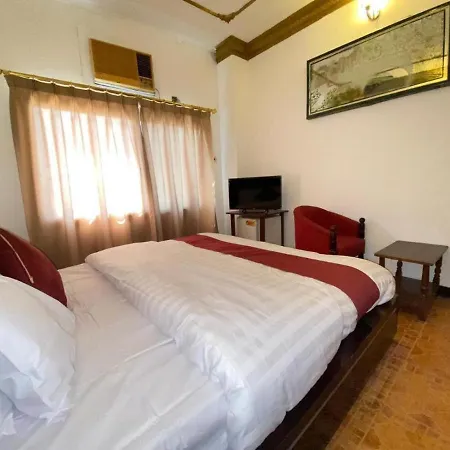 Bab Al Bahrain Hotel-3
