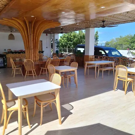 Treeshade Resort & Spa Moalboal-3