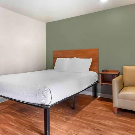 Extended Stay America Select Suites - Lake Worth-2