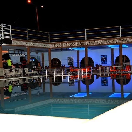 Selge Hotel Side-3