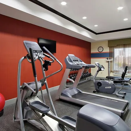 Hampton Inn & Suites Buffalo-3
