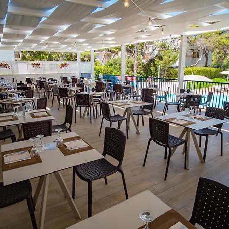 Ticho'S Greenblu Hotel-2