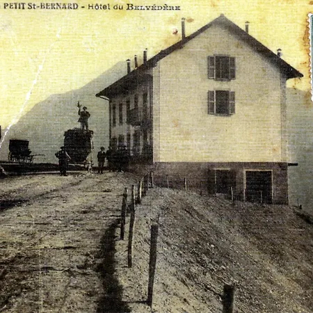Belvédère Relais Motos-3