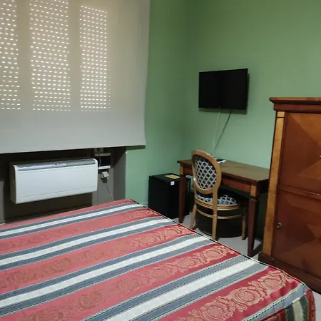 Hotel Plaza-2