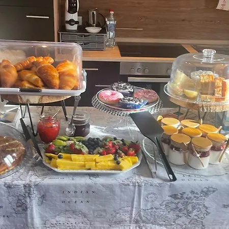 Triangolo Delle Bermuda B&B-2