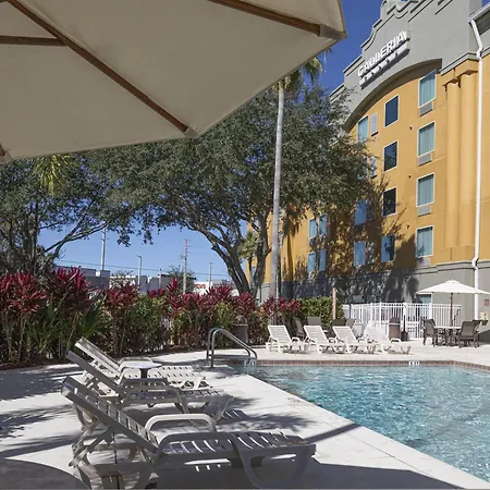 Galleria Palms Orlando - Free Theme Park Shuttles-2
