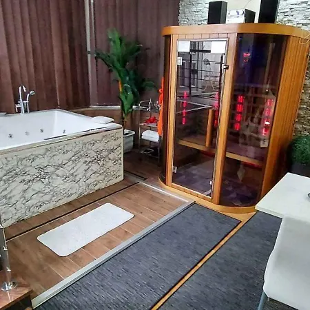 Vila Marija Rooms-3