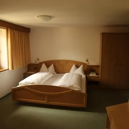 Gasthof Pension Roessl-3