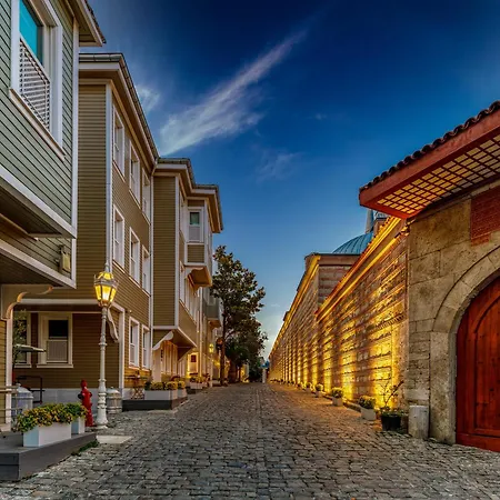 Hagia Sofia Mansions Istanbul, Curio Collection By Hilton-3