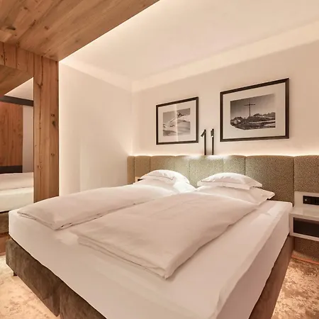 Hotel Auriga-2