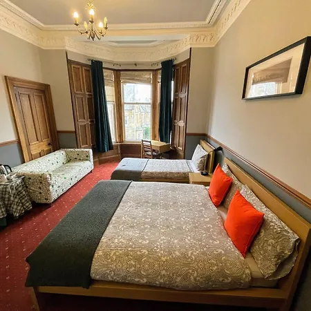 Airdenair Guest House-2