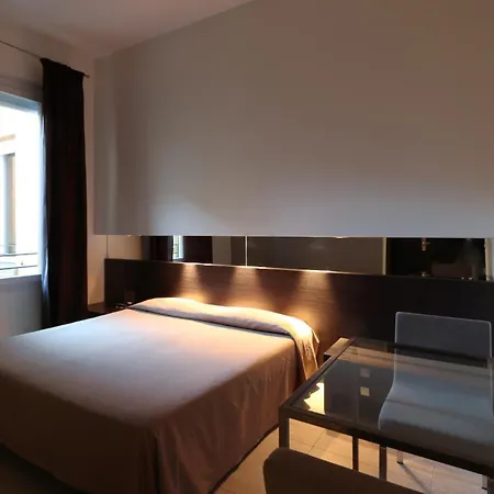 Mua Boutique Bologna-2