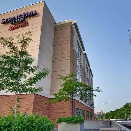 Springhill Suites By Marriott Cincinnati Midtown-2