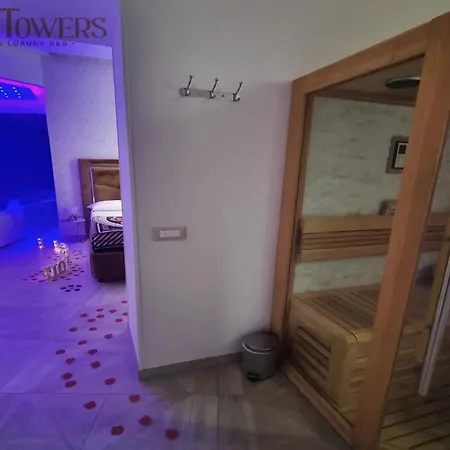 Twin Towers Naples Luxury-3