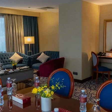 Al Safwah Hotel First Tower 1-2
