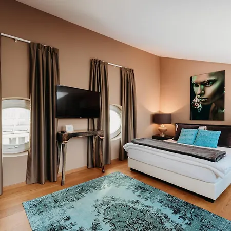 Loft Thaler Rooms-2