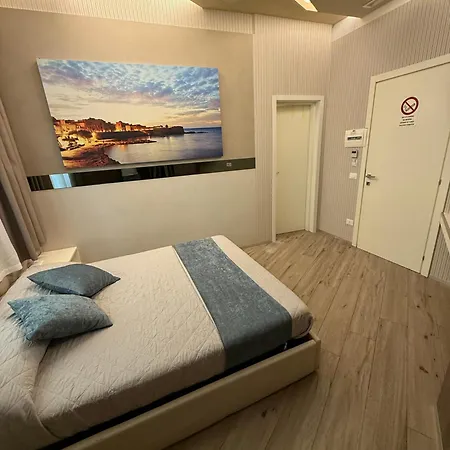 Th Luxury Rooms & Apartment-2