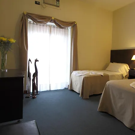 Hotel Plaza Roma-3
