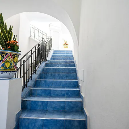 Fantasy House Suites-3