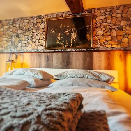 Roastineer Hotel-3